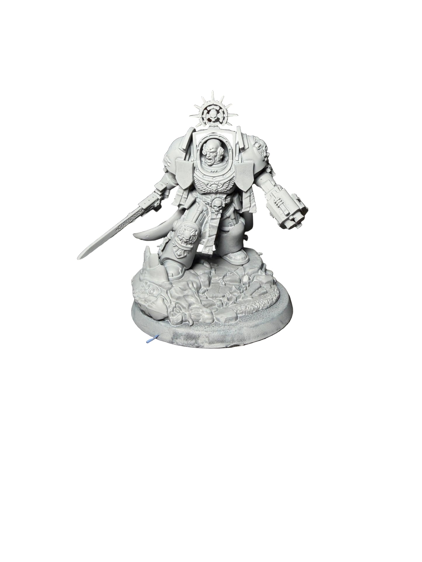 Warhammer 40K Space Marine Primaris Captain in Terminator Armour Leviathan