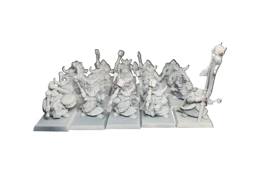 Warhammer Fantasy Old World Dwarf Warriors x 20