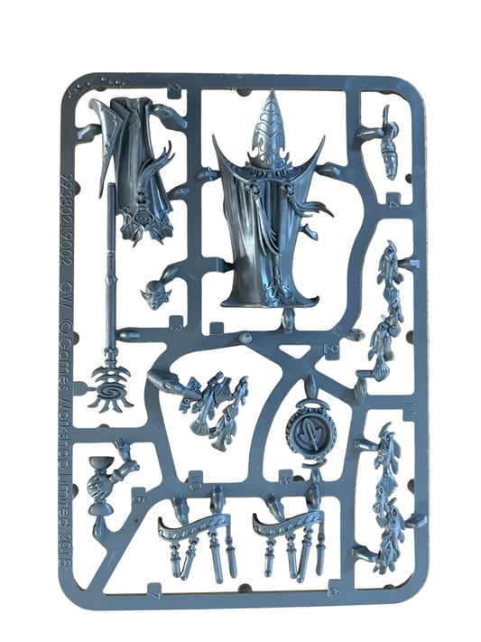 Warhammer Age of Sigmar Idoneth Deepkin Isharann Soulscryer