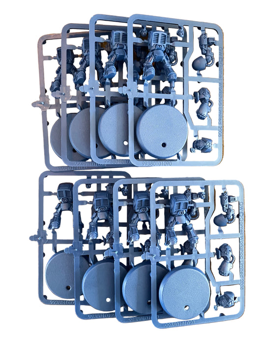 Warhammer 40K Space Marine Terminators Monopose x 8