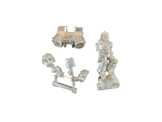 Warhammer 40K Space Marines Blood Angels Chaplain Lemartes