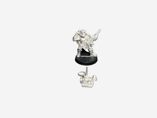 Warhammer 40 Astra Militarum Cadian Shock Trooper Master Vox Caster