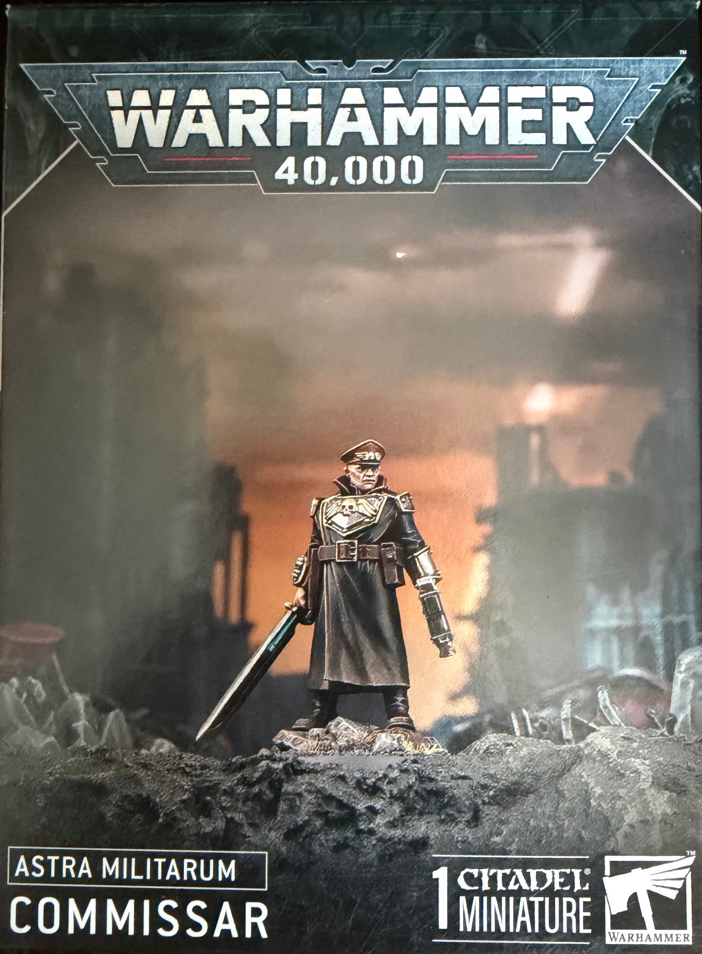 Warhammer 40K Astra Militarum Commissar