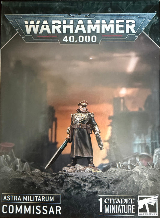 Warhammer 40K Astra Militarum Commissar