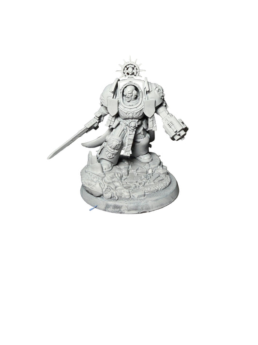 Warhammer 40K Space Marine Primaris Captain in Terminator Armour Leviathan