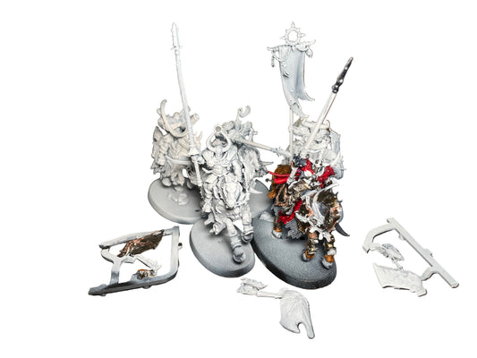 Warhammer Age of Sigmar Slaves to Darkness Chaos Knights